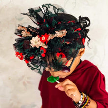 Load image into Gallery viewer, Flora