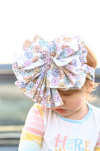 Load image into Gallery viewer, Smiley Faces
