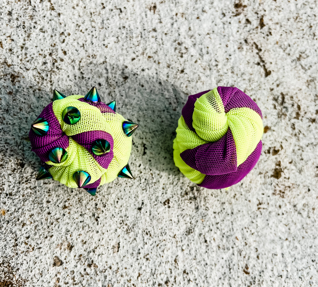 Twisted Space Bun Piggies (choose up to 2 colors)